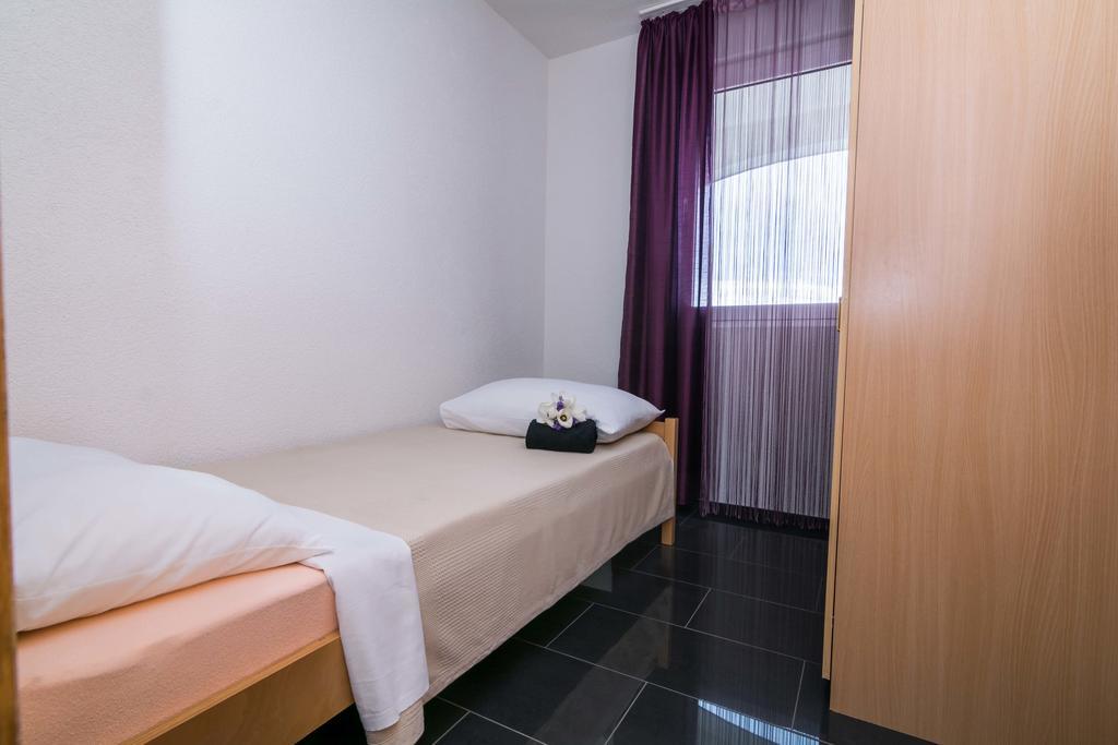 Apartment Ilak Trogir