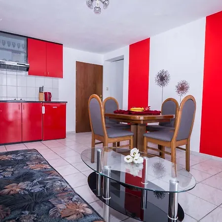 Apartments Ilak Trogir Exterior photo
