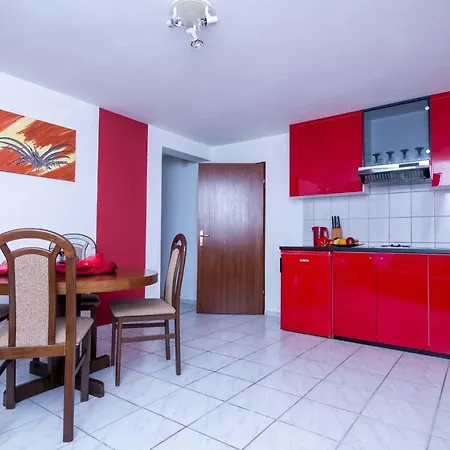 Apartments Ilak Trogir Exterior photo