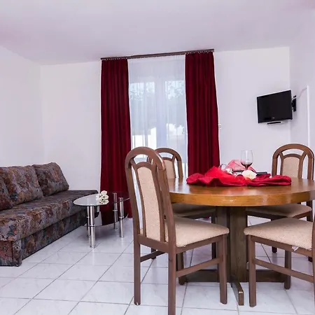 Apartments Ilak Trogir Exterior photo