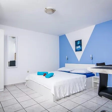 Apartments Ilak Trogir Room photo
